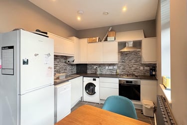2 bed flat, Percy Street, Denton, Newcastle, NE17RW - Image 1